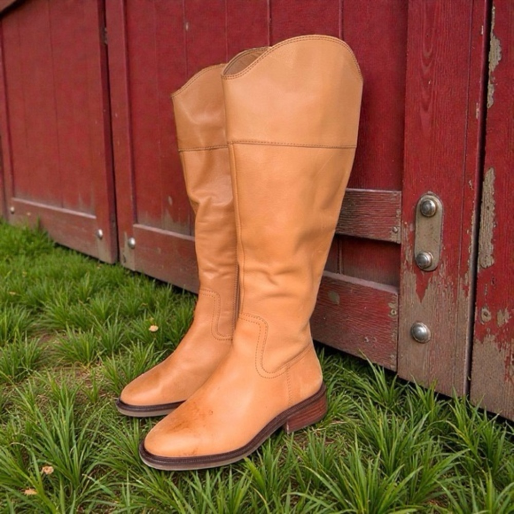 NWT Vince Camuto Alfella Boot Size 6.5 Wide Calf Knee High Equestrian Leather